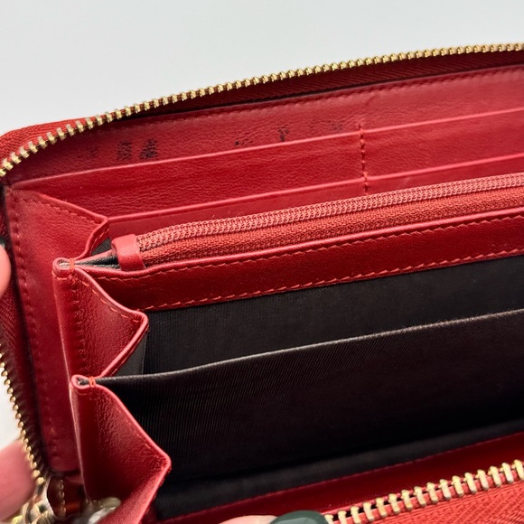 Gucci Micro Guccisima Handbag + Wallet - Picture 12 of 16